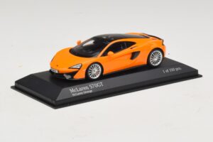 McLaren 570GT Oranžen Minichamps 1:43 537154521 Diecast – slika 2 od 5