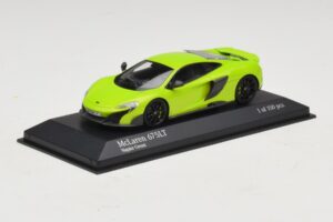 McLaren 675LT Napier Green Minichamps 1:43 537154422 Diecast – slika 2 od 5