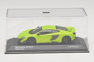 McLaren 675LT Napier Green Minichamps 1:43 537154422 Diecast – slika 4 od 5