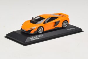 McLaren 675LT Oranžen Minichamps 1:43 537154421 Diecast – slika 2 od 5