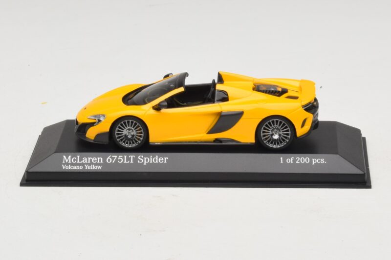 McLaren 675LT Spider Volcano Yellow Minichamps 1:43 McLaren 675LT Spider Volcano Yellow Minichamps 1:43 537154430 Diecast