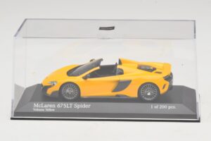 McLaren 675LT Spider Volcano Yellow Minichamps 1:43 537154430 Diecast – slika 4 od 5