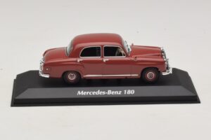Mercedes 180 W120 Rdeč Maxichamps 1:43 940033101 Diecast