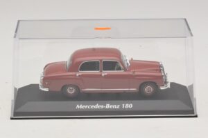 Mercedes 180 W120 Rdeč Maxichamps 1:43 940033101 Diecast – slika 4 od 5