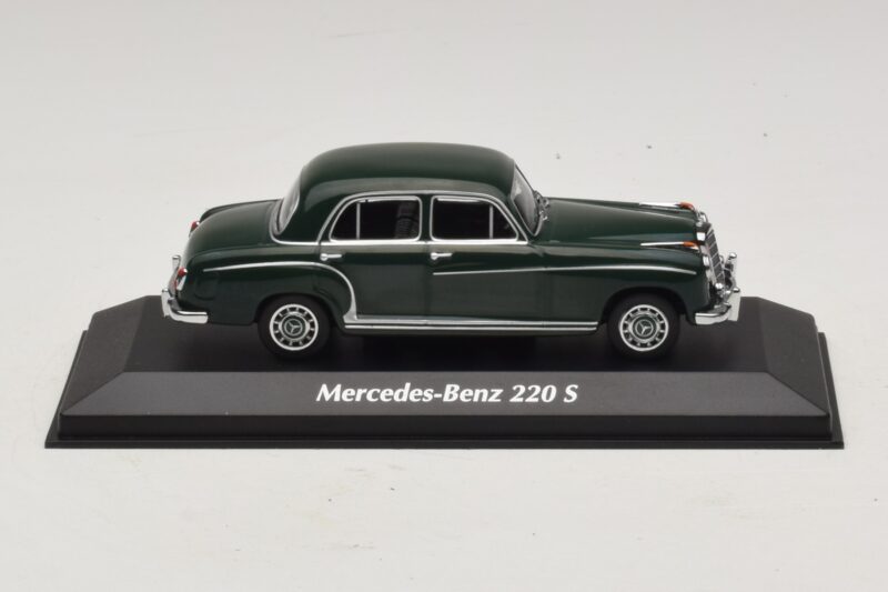 Mercedes 220 S W180 Temno Zelen Maxichamps 1:43 940033001 Diecast