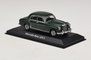 Mercedes 220 S W180 Temno Zelen Maxichamps 1:43 940033001 Diecast – slika 3 od 5