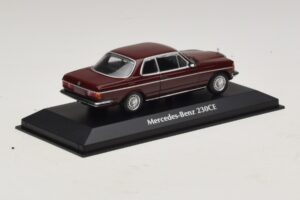 Mercedes 230 CE C123 Rdeč Maxichamps 1:43 940032221 Diecast – slika 2 od 5