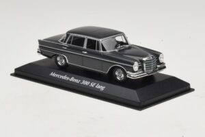 Mercedes 300 SE W112 Lang Temno Siv Maxichamps 1:43 940035201 Diecast – slika 3 od 5