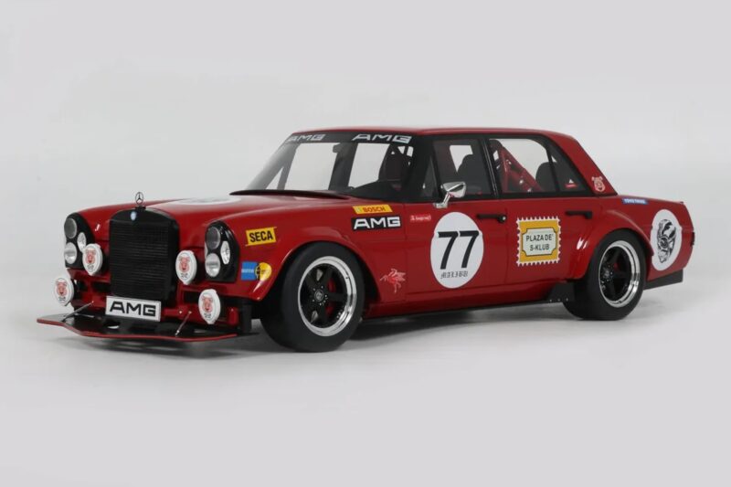 Mercedes 300 SEL W109 Red Pig S-Klub C63 S Mars Red GT Spirit 1:18 GT584 Smola