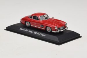 Mercedes 300 SL W198 Rdeč Maxichamps 1:43 940039001 Kovina – slika 3 od 5
