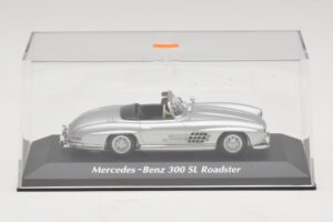 Mercedes 300 SL W198 Roadster Srebrn Maxichamps 1:43 940039030 Diecast – slika 4 od 5