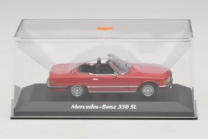 Mercedes 350 SL R107 Rdeč Maxichamps 1:43 940033432 Diecast – slika 4 od 5