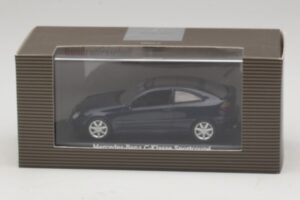 Mercedes C-Class Sportscoupe CL203 Blue Metallic Bundespressball Minichamps 1:43 MB010 Diecast – slika 5 od 5