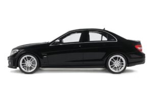 Mercedes C63 AMG W204 Brabus B63S Obsidian Black GT Spirit 1:18 GT582 Smola – slika 3 od 5