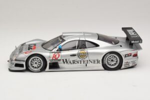 Mercedes CLK GTR #10 Warsteiner 1999 Maisto 1:18 38848 Kovina – slika 4 od 8