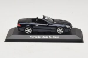 Mercedes SL R230 Modra Metalik Maxichamps 1:43 940037531 Diecast