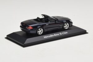 Mercedes SL R230 Modra Metalik Maxichamps 1:43 940037531 Diecast – slika 2 od 5