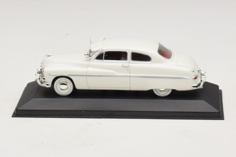 Mercury Monterey Bela Minichamps 1:43 400082401 Kovina