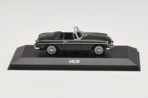 MG MGB Mk1 Zelen Maxichamps 1:43 940131031 Kovina