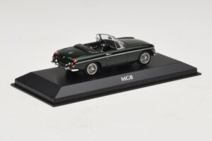 MG MGB Mk1 Zelen Maxichamps 1:43 940131031 Kovina – slika 2 od 5
