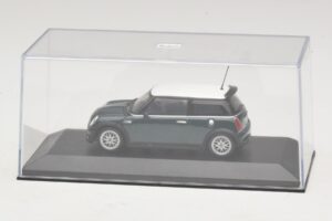 Mini Cooper One R50 Aero Green Z Belo Streho Minichamps 1:43 MINI011 Kovina – slika 4 od 5