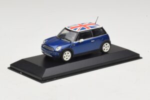 Mini Cooper S R53 Moder Z Britansko Zastavo Minichamps 1:43 MINI026 Diecast – slika 2 od 4