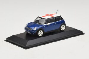Mini Cooper S R53 Moder Z Angleško Zastavo Minichamps 1:43 MINI012 Diecast – slika 2 od 5