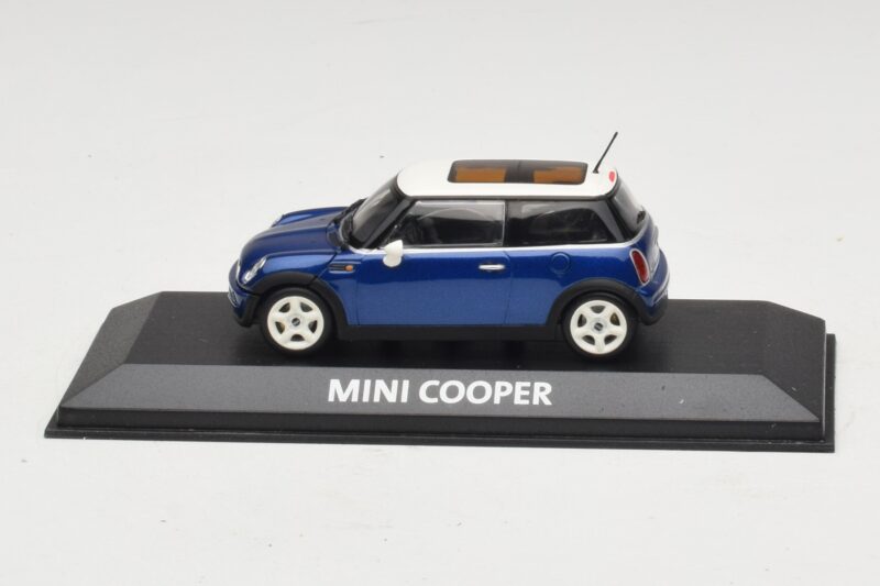 Mini Cooper S R53 Temno Moder S Panoramsko Streho Minichamps 1:43 MINI021 Diecast