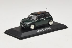 Mini Cooper S R53 Temno Zelen S Črno Streho Minichamps 1:43 MINI023 Kovina – slika 2 od 5