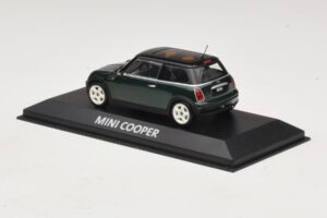 Mini Cooper S R53 Temno Zelen S Črno Streho Minichamps 1:43 MINI023 Kovina – slika 3 od 5