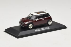 Mini Cooper S R53 Temno Rdeč S Panoramsko Streho Minichamps 1:43 MINI019 Diecast – slika 2 od 4