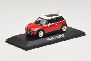 Mini Cooper S R53 Rdeč S Panoramsko Streho Minichamps 1:43 MINI024 Diecast – slika 2 od 5