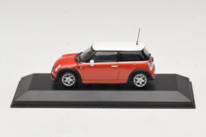 Mini Cooper S R53 Rdeč Z Belo Streho Minichamps 1:43 MINI025 Diecast
