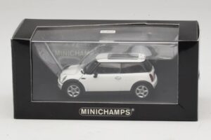Mini Cooper S R53 Bel S Panoramsko Streho Minichamps 1:43 MINI020 Diecast – slika 5 od 5
