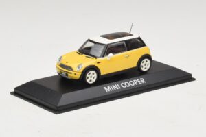 Mini Cooper S R53 Rumen Z Rumeno Panoramsko Streho Minichamps 1:43 MINI029 Kovina – slika 2 od 4
