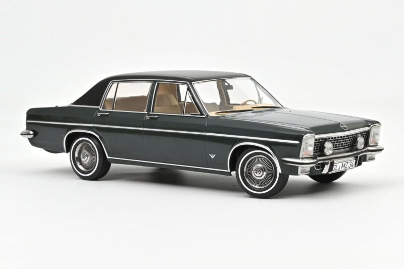 Opel Diplomat B V8 Cedar Green Norev 1:18 Opel Diplomat B V8 Cedar Green Norev 1:18 183690 Kovina