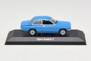 Opel Kadett C Modr Maxichamps 1:43 Opel Kadett C Modr Maxichamps 1:43 940045601 Diecast