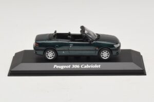Peugeot 306 Kabriolet Zelena Metalik Maxichamps 1:43 940112833 Diecast