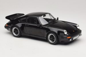 Porsche 911 930 Turbo 3.3 Črn KK-Scale 1:18 KKDC181443 Kovina – slika 4 od 6