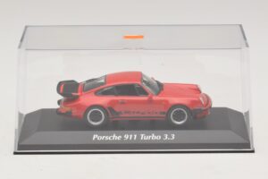 Porsche 911 930 Turbo 3.3 Rdeč Maxichamps 1:43 940069000 Kovina – slika 4 od 5