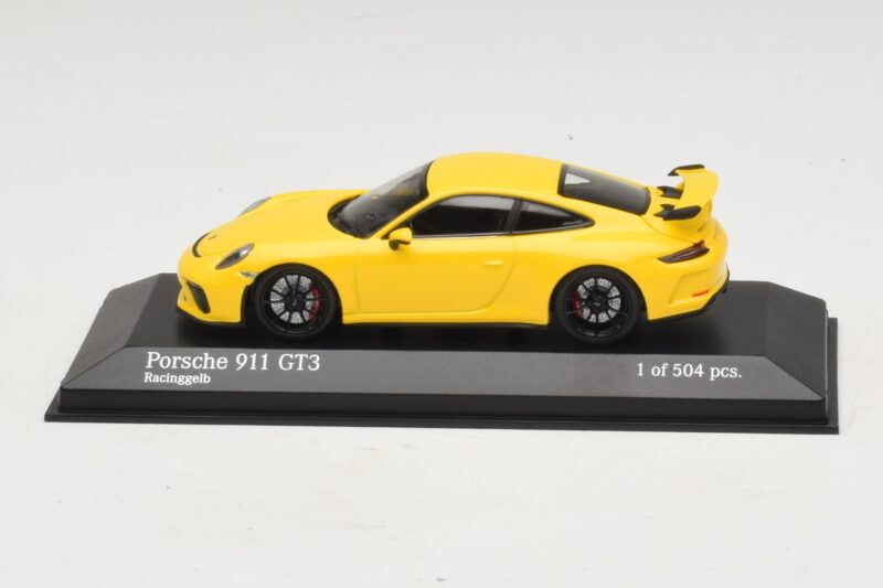 Porsche 911 991.1 GT3 Rumen Minichamps 1:43 410066020 Kovina