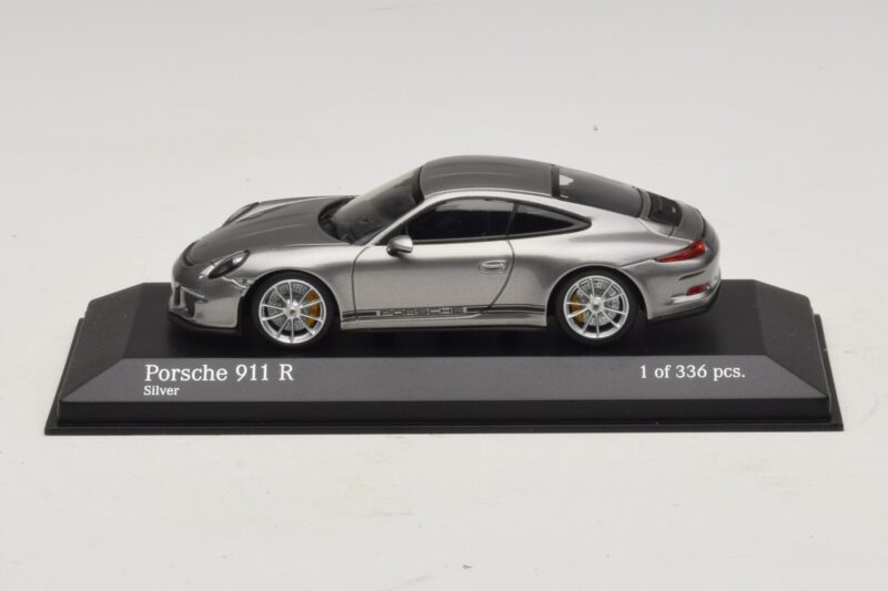Porsche 911 991.1 R Srebrn Minichamps 1:43 410066224 Diecast