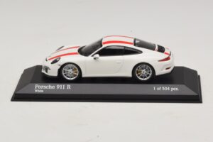 Porsche 911 991.1 R Bela Z Rdečimi Črtami Minichamps 1:43 410066220 Diecast – slika 2 od 6