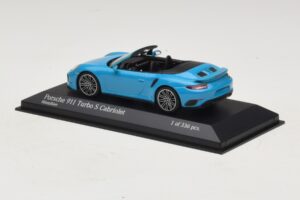 Porsche 911 991.1 Turbo S Kabriolet Moder Minichamps 1:43 410067182 Diecast – slika 3 od 5
