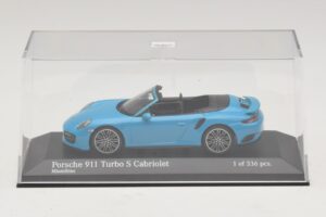 Porsche 911 991.1 Turbo S Kabriolet Moder Minichamps 1:43 410067182 Diecast – slika 4 od 5