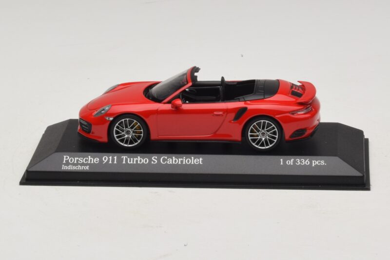 Porsche 911 991.1 Turbo S Kabriolet Rdeč Minichamps 1:43 410067180 Kovina
