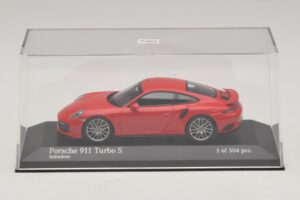 Porsche 911 991.1 Turbo S Rdeč Minichamps 1:43 410067170 Diecast – slika 4 od 5