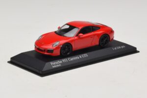 Porsche 911 991.2 Carrera 4 GTS Rdeč Minichamps 1:43 410067320 Kovina – slika 2 od 5