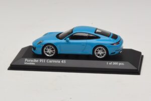 Porsche 911 991.2 Carrera 4S Moder Minichamps 1:43 410067242 Kovina