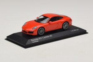 Porsche 911 991.2 Carrera 4S Oranžen Minichamps 1:43 410067241 Kovina – slika 2 od 5